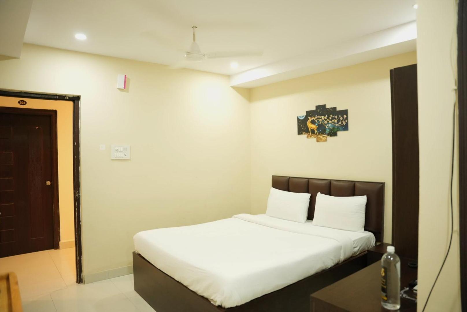 Da Lara Suites Kondapur  エクステリア 写真