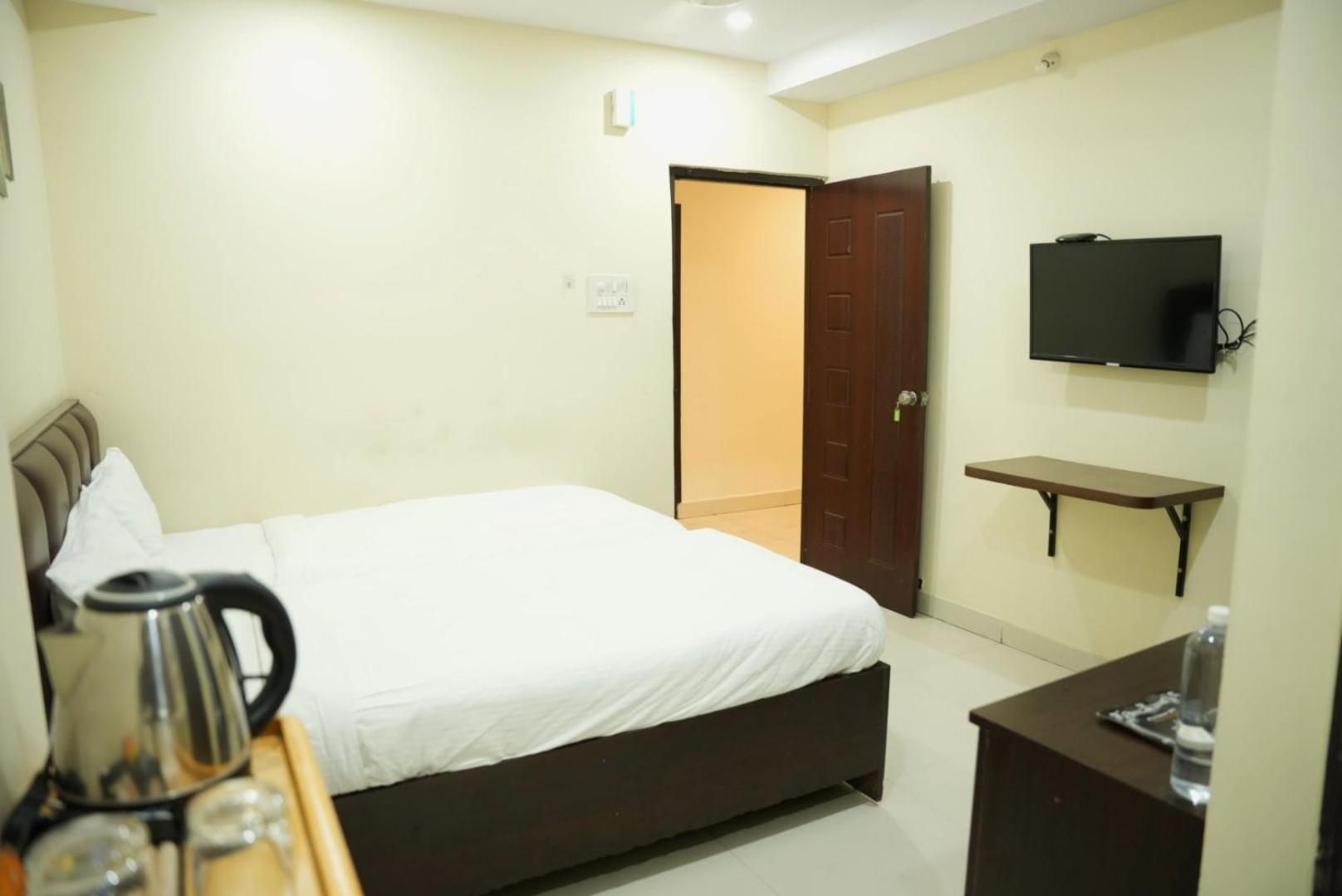 Da Lara Suites Kondapur  エクステリア 写真