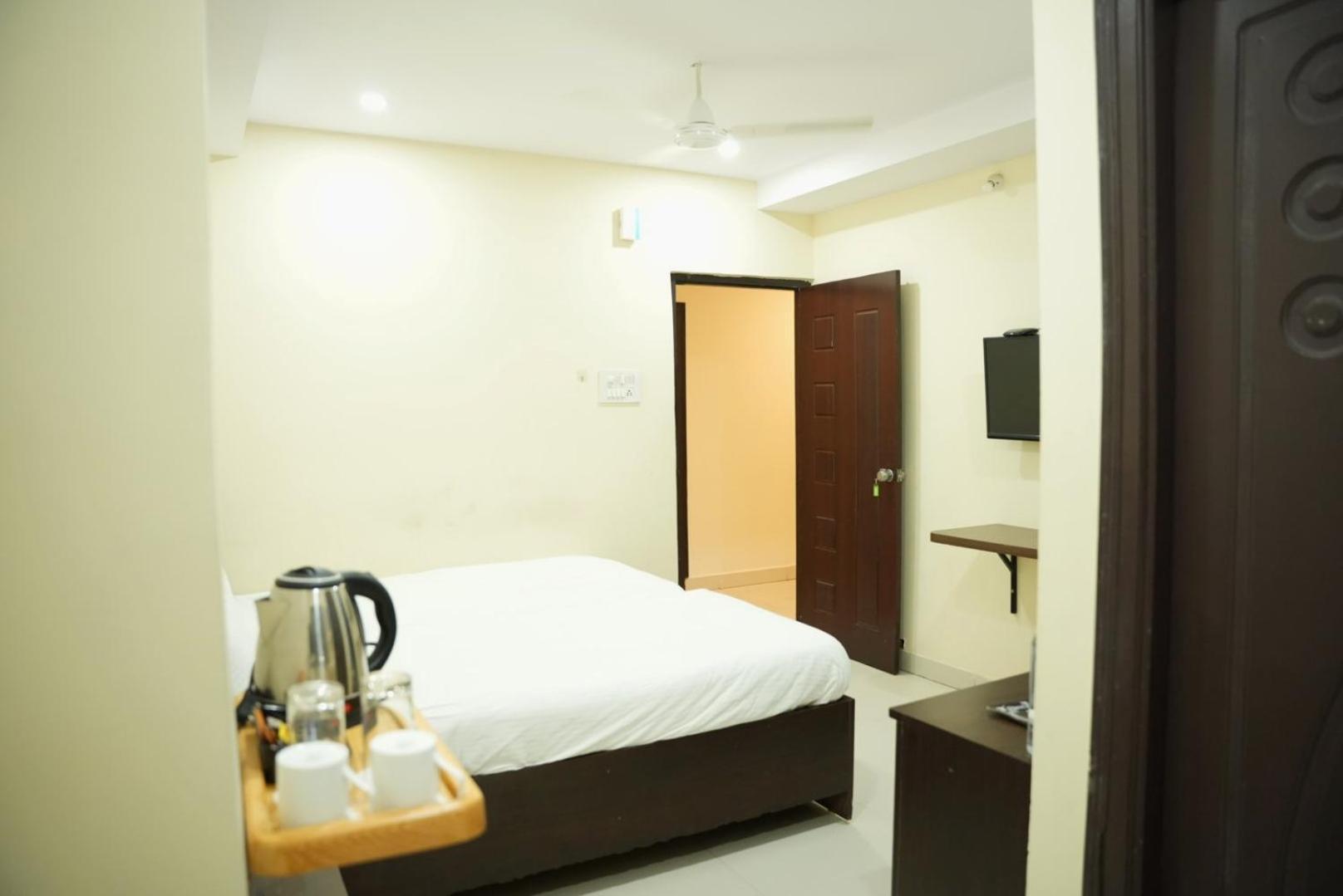 Da Lara Suites Kondapur  エクステリア 写真